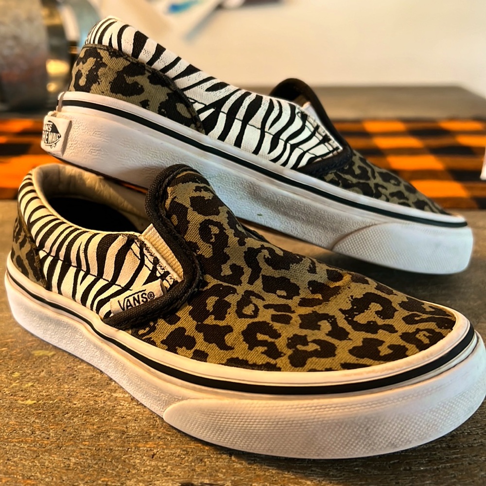 Vans Animal Mix Classic Slip-On Kids Canvas Size 12.5 Leopard Zebra